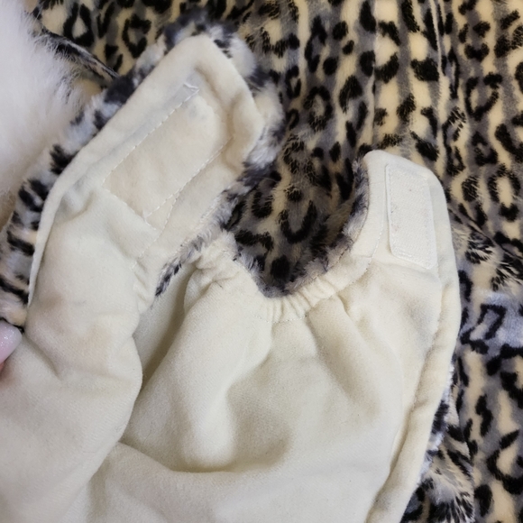 Halloween Costume - Picture 5 of 5